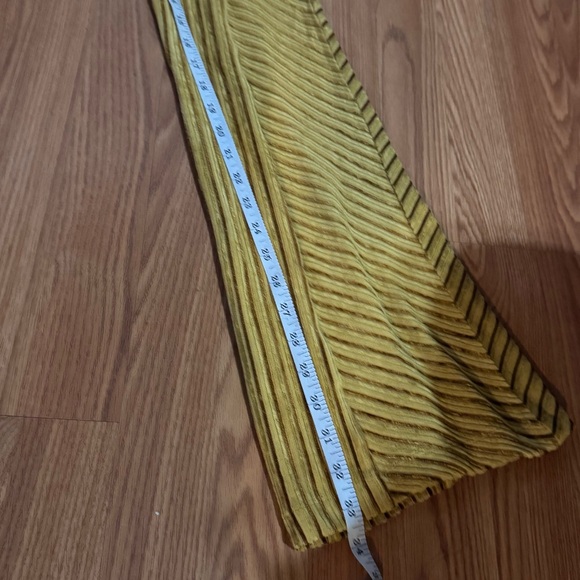 Free People Penny Pull-On Gold Chevron Velvet Flared Pants Bohemian Retro Hippie - Picture 4 of 9